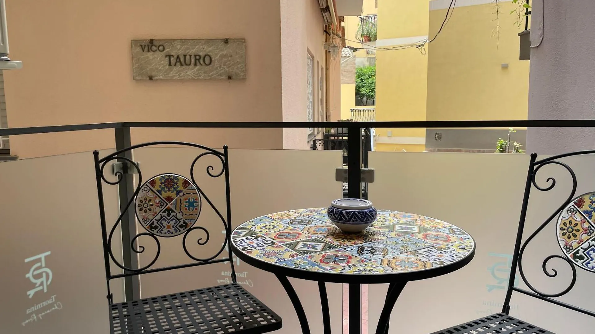 Guest house Taormina Charming Rooms
