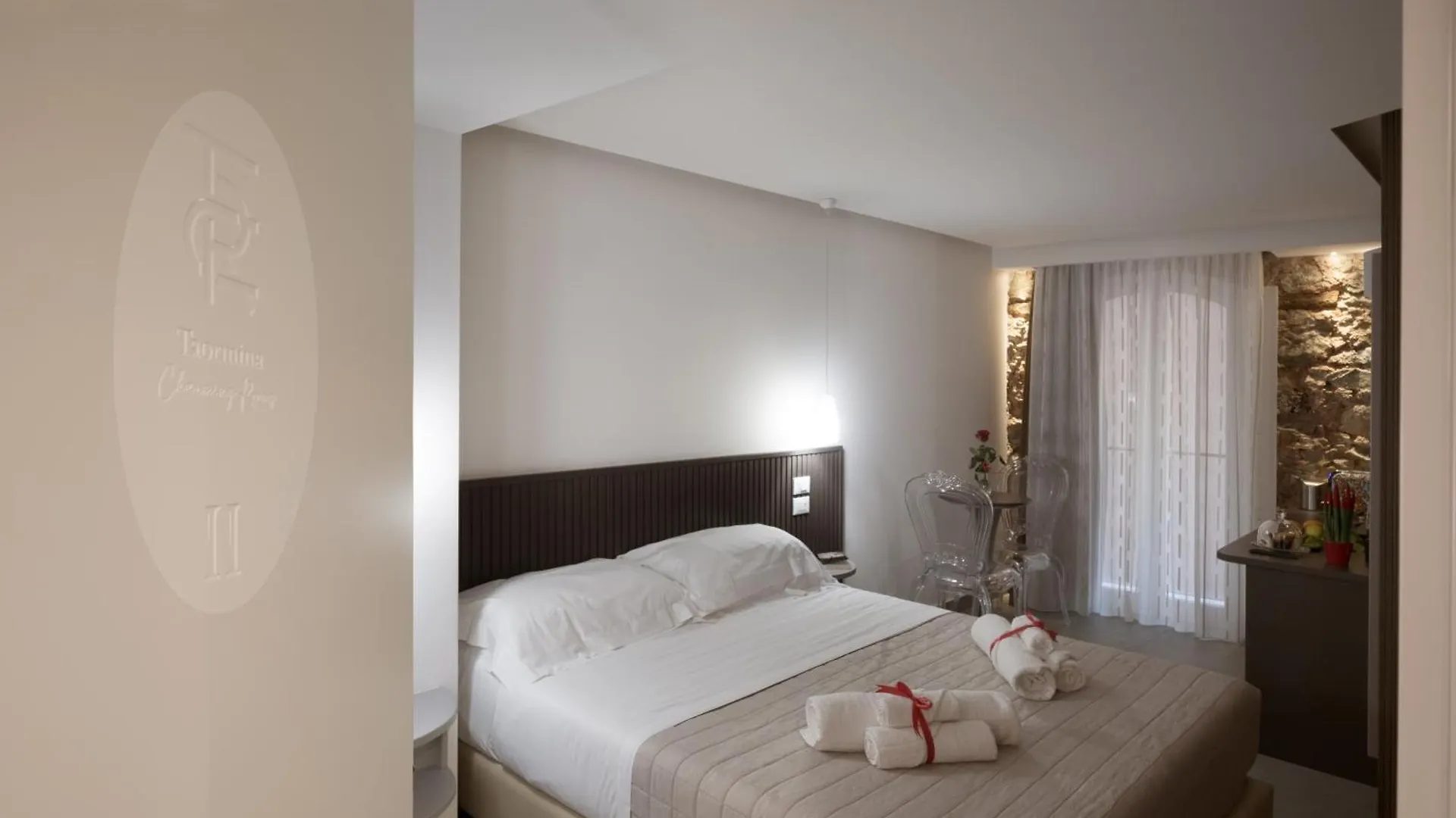 Taormina Charming Rooms